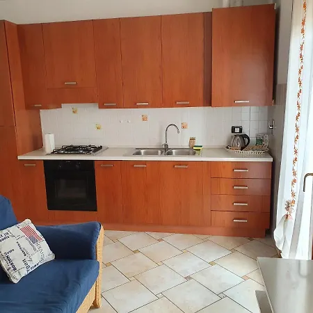 Lietta 4 Apartment *